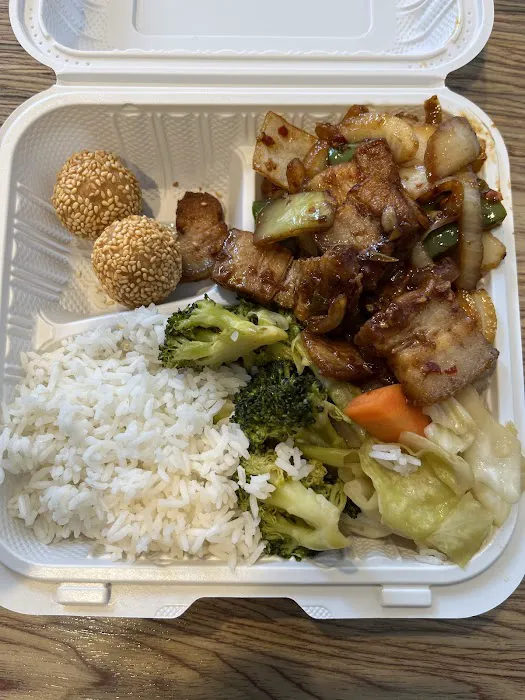 101 Eatery Picture 2