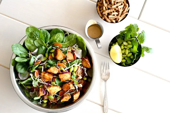 Salata Picture 2