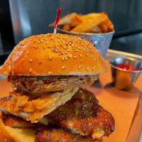 District 7 Grill ico