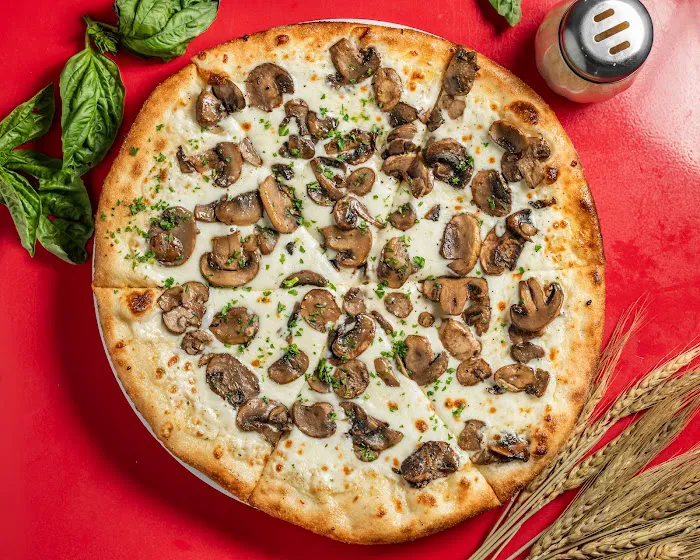 Mamma tomato pizza Picture 4