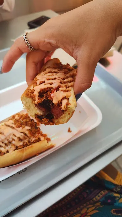 Yoyos Hot Dog Picture 4