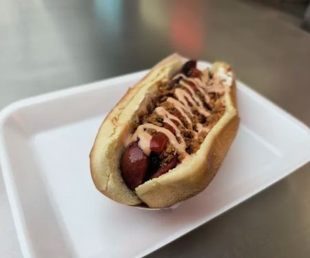 Yoyos Hot Dog