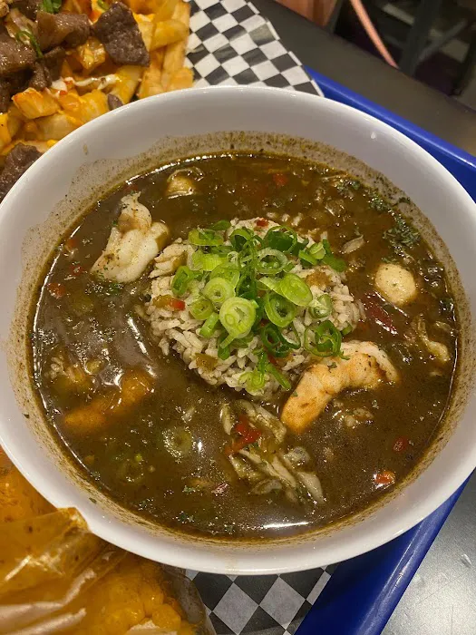 Crazy Cajun Seafood House - POST Market Picture 9