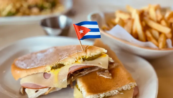 Buena Vista Cuban Cafe - Downtown Picture 7