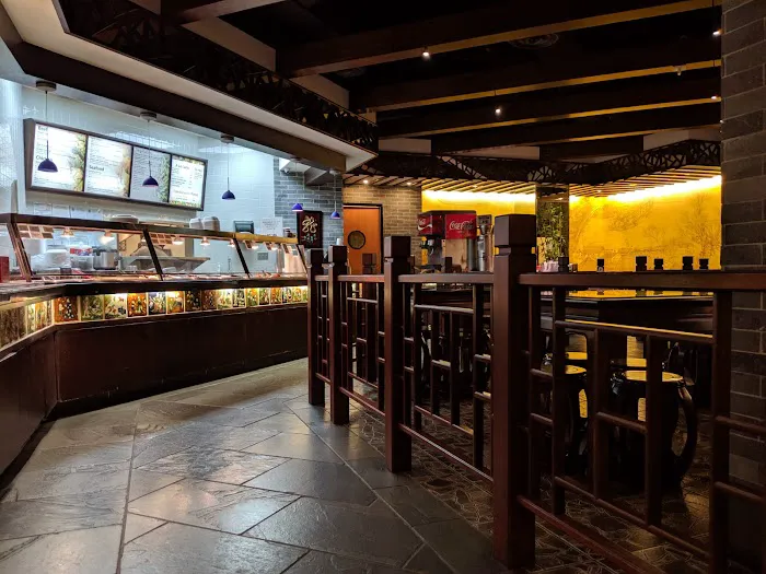 Wok & Roll Picture 8