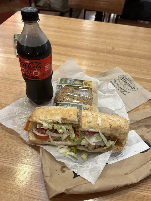 Potbelly Sandwich Shop Picture 2