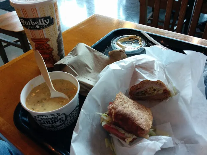 Potbelly Sandwich Shop Picture 7