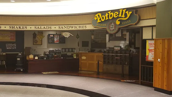 Potbelly Sandwich Shop Picture 9