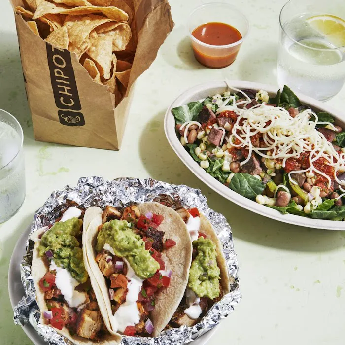 Chipotle Mexican Grill Picture 1