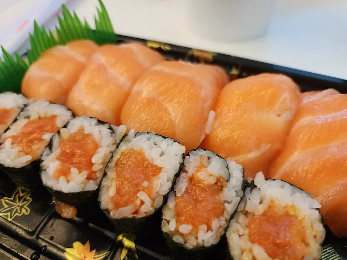 Taka Sushi Picture 3