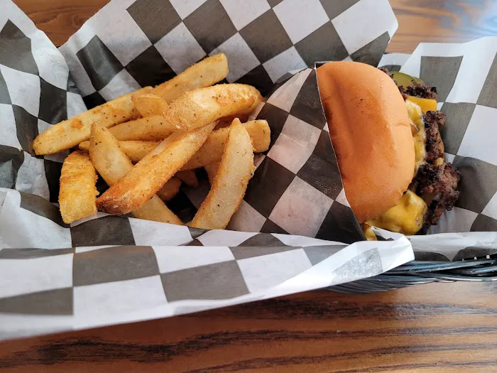Proper - A Burger Spot Picture 2