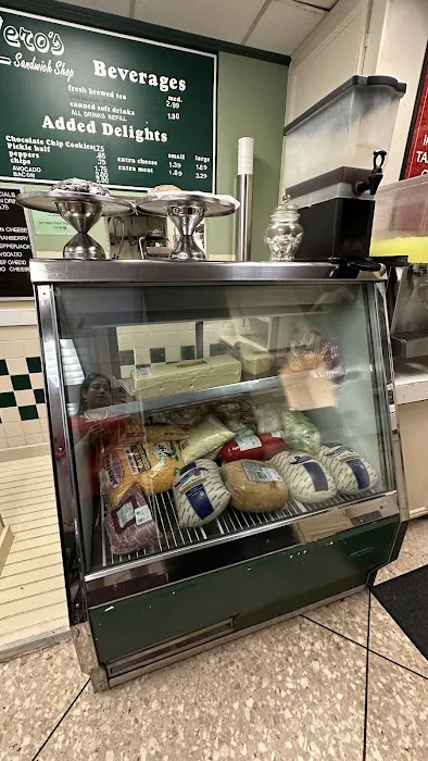 Zero's Sandwich Shop Picture 10