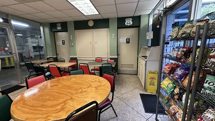 Zero's Sandwich Shop Picture 9