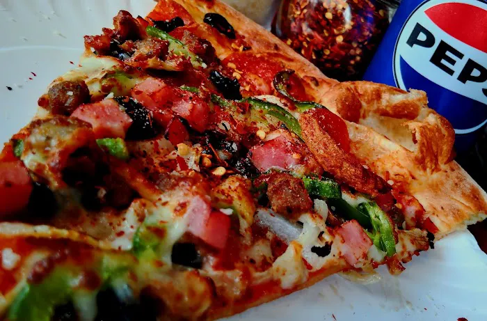 Roma's Pizza Picture 3
