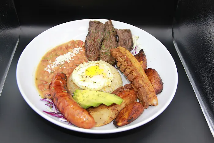 Fabian's Latin Flavors Picture 3