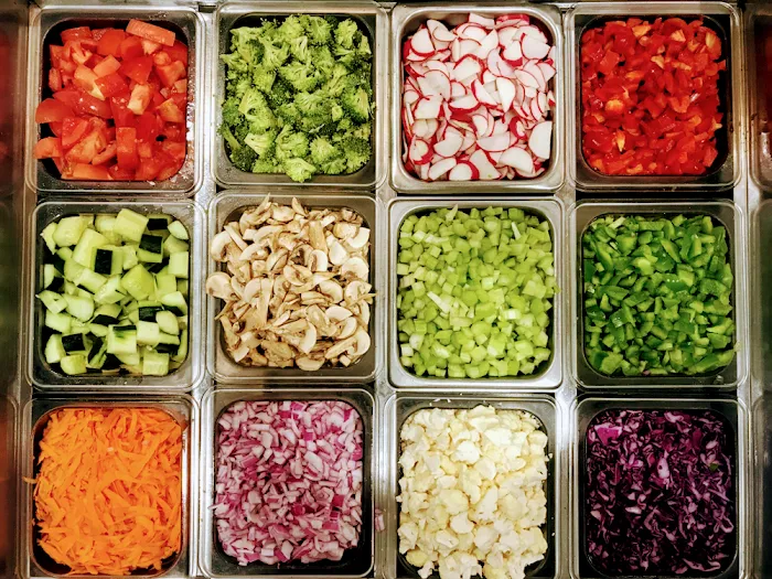 Charlie's BBQ & Salads Picture 2