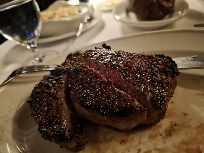 Pappas Bros. Steakhouse Picture 2