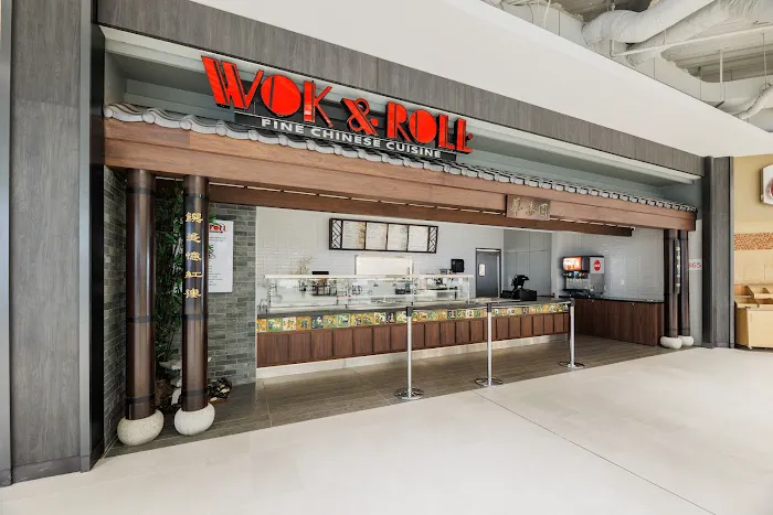Wok & Roll Picture 1