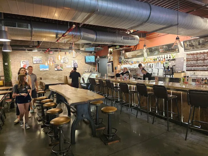 MKT Bar Picture 4