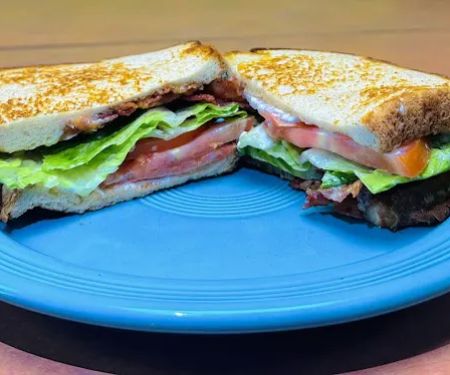 Louis Deli