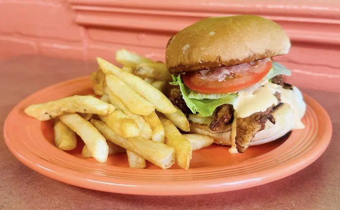 Louis Deli Picture 4