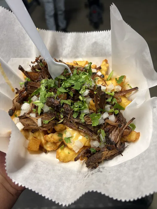 Snack & Glyde (Food Truck) Picture 4