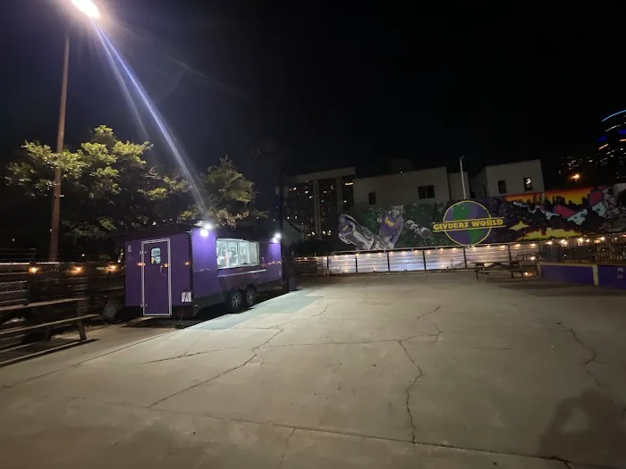 Snack & Glyde (Food Truck) Picture 6