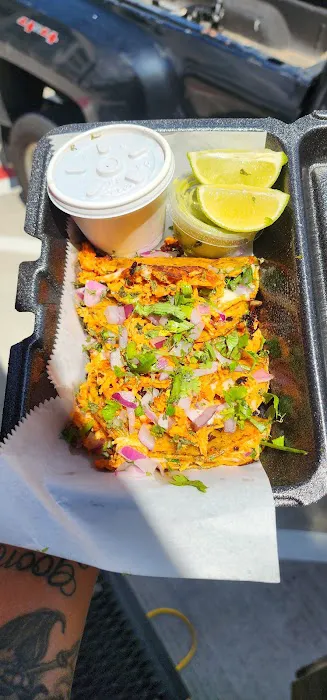 Tiki Tacos (Food Truck) Picture 4