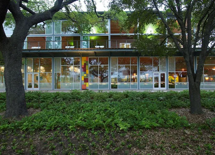 The Grove Picture 10