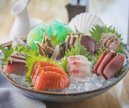 Kanau Sushi & Izakaya
