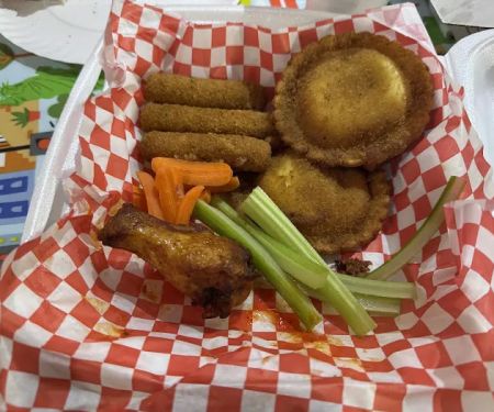 Mony's Pizzeria & Italian Kitchen