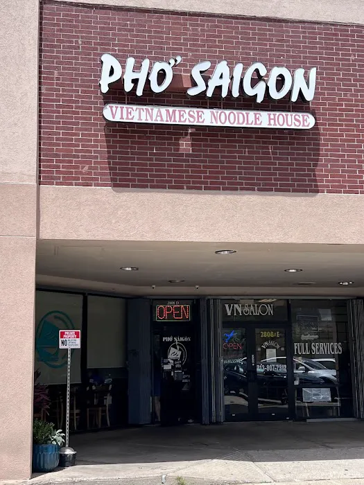 Pho Saigon Picture 5