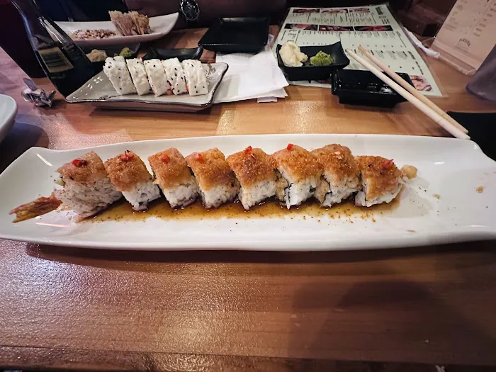 Fukuoka Sushi Bar & Grill Picture 2