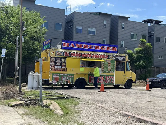 EL Taco Rico Aracely (Food Truck) Picture 5