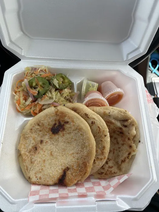 EL Taco Rico Aracely (Food Truck) Picture 9