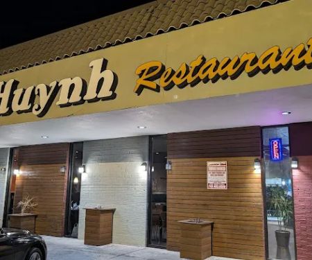 Huynh Restaurant