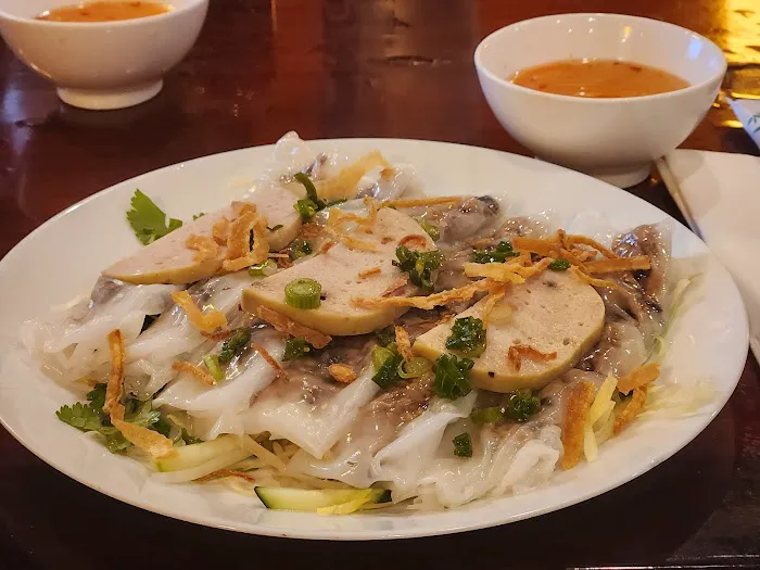 Huynh Restaurant Picture 10
