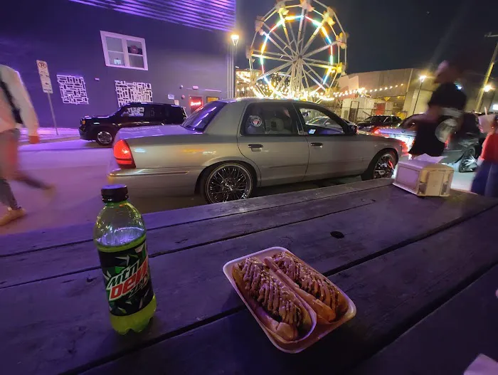 Yoyo's Hotdog Picture 3