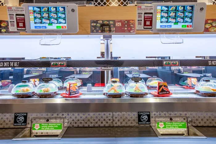 Kura Revolving Sushi Bar Picture 1