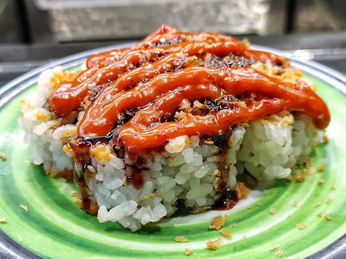 Kura Revolving Sushi Bar Picture 10