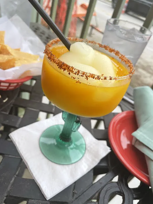 El Tiempo Cantina Picture 4