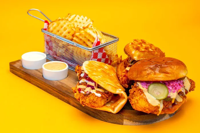 Yummy's Hot Chicken Picture 3
