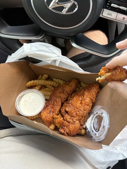 Yummy's Hot Chicken Picture 7