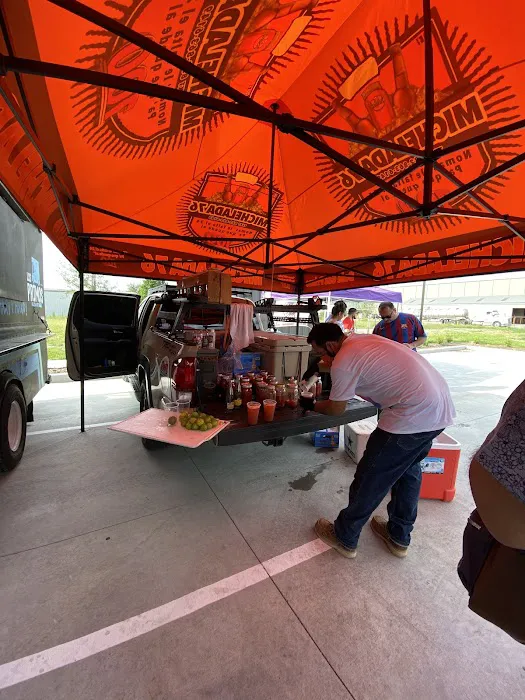 Los Primos (Food Truck) Picture 8