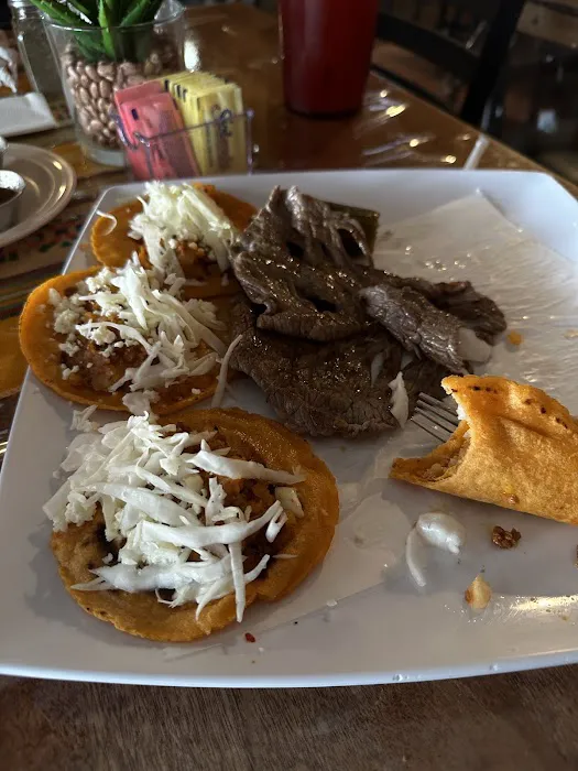 Taqueria El Novillo Picture 7