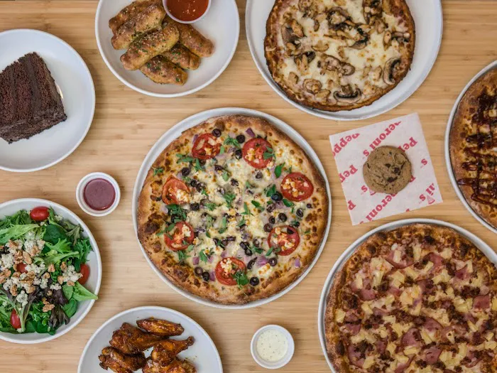 Pepperoni's Pizza - Montrose Picture 3