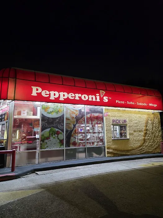 Pepperoni's Pizza - Montrose Picture 5