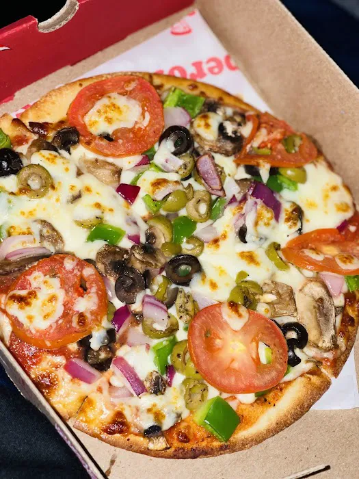 Pepperoni's Pizza - Montrose Picture 2