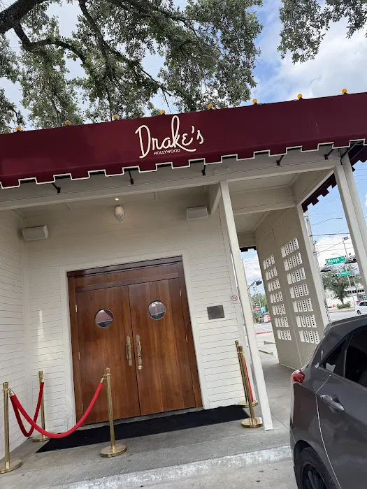 Drake's Hollywood Picture 4