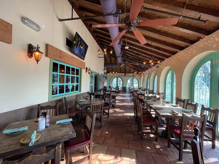El Tiempo Cantina Picture 1